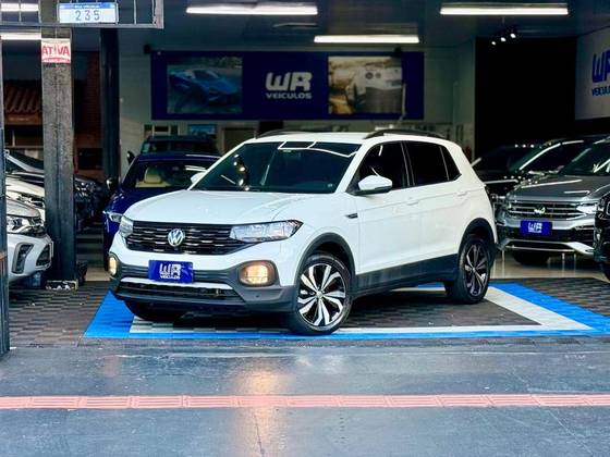 VOLKSWAGEN T-CROSS 1.0 200 TSI TOTAL FLEX COMFORTLINE AUTOMÁTICO